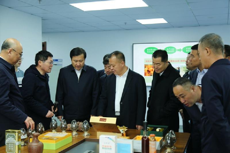 辽宁省民族和宗教委在大连民族大学召开全省推动民族自治县高质量发展战略合作会议